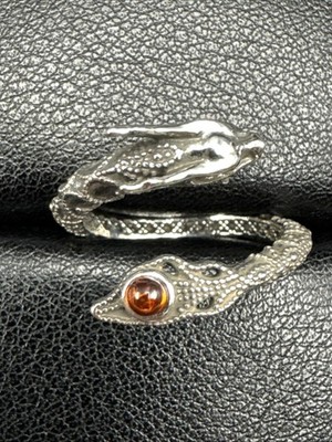 New Condition Sterling Silver Bypass Dragon Ring Size 8 Glass