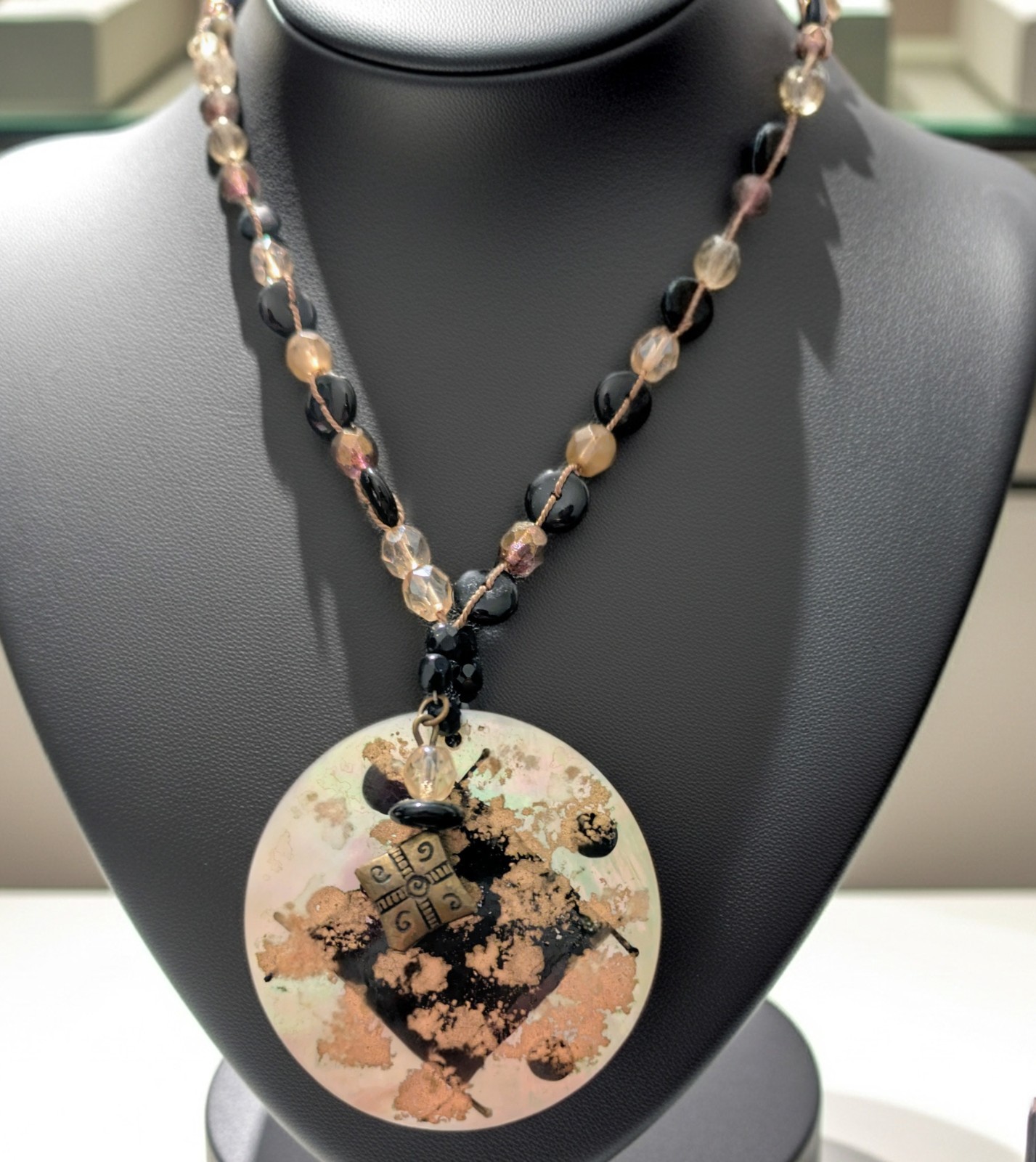 CHICO’S Abalone Shell Statement Necklace Boho Chi… - image 4