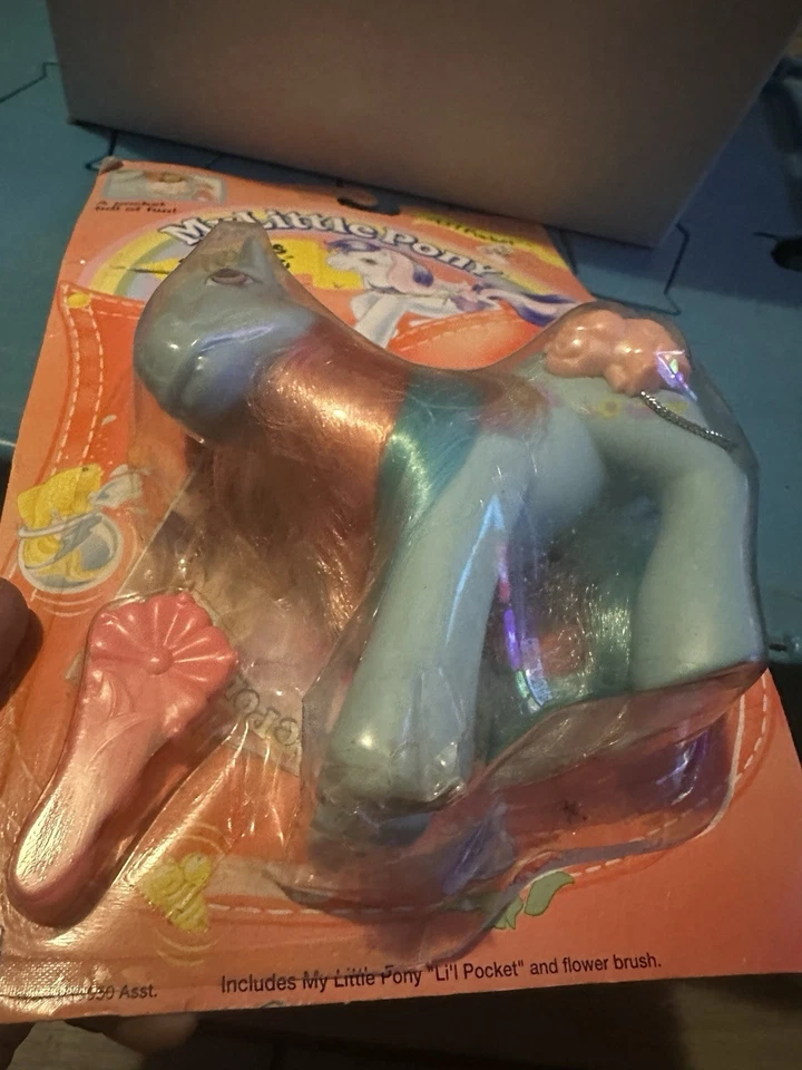 Bolsillo My Little Pony Li’1. Bolsillo precioso. Caja dañada. Foto 3 de 4