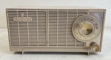 GE 1960's General Electric Dual Speaker Tube Radio - WORKING!
