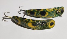 Lot Of 2 Vintage HELIN FLATFISH T4 Frog 3.5" 3 & U20 3" .Gang Hook Fishing Lures