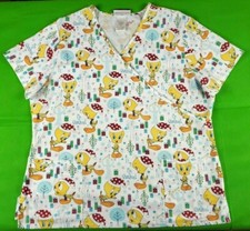 Looney Tunes white Tweety Bird christmas women's 3 pocket scrub top size L