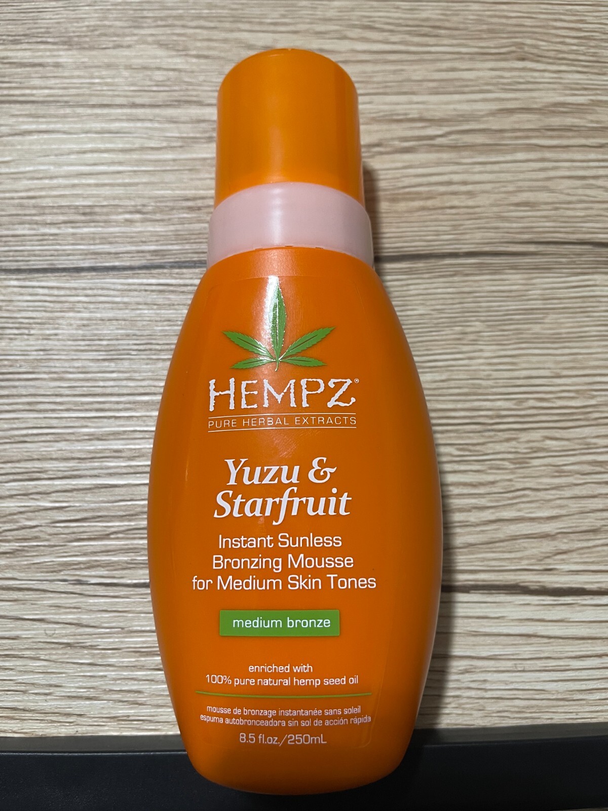 Hempz Yuzu & Starfuit Instant Sunless Medium Bronzing Mousse