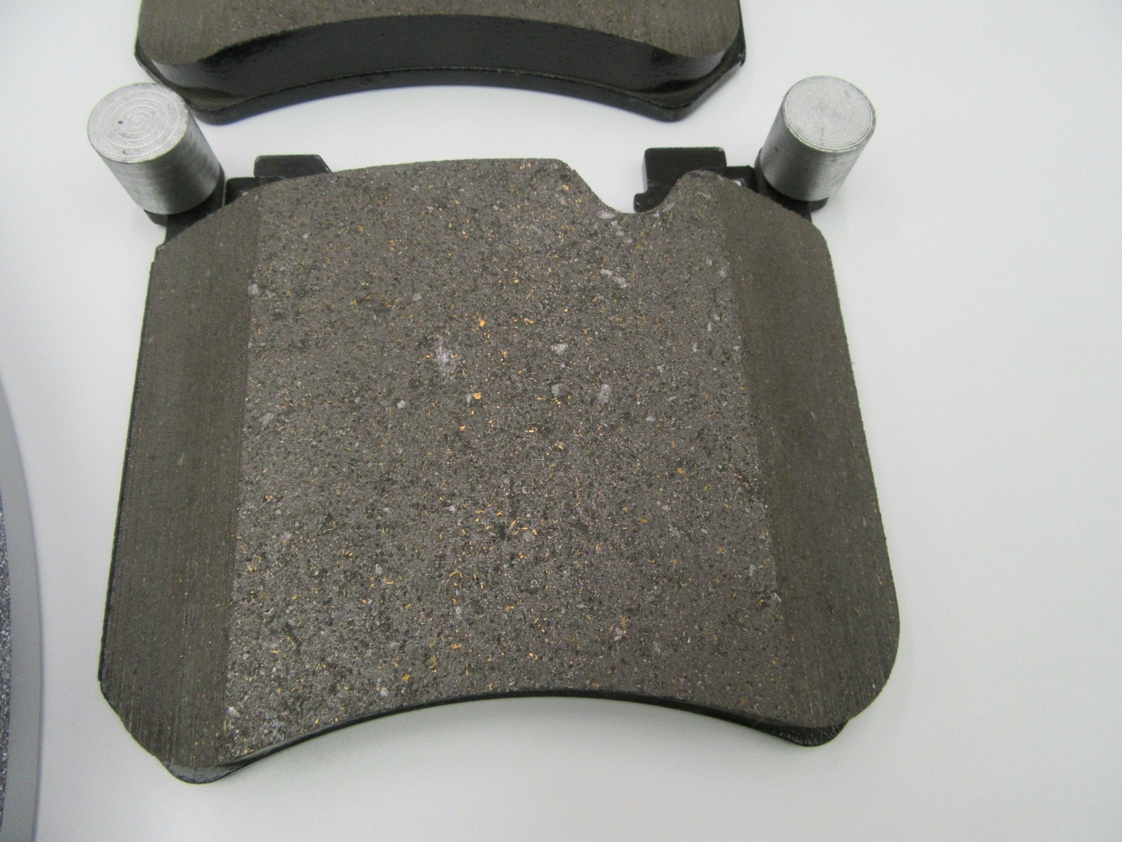 Rolls Royce Wraith Dawn front rear brake pads and rotors 371