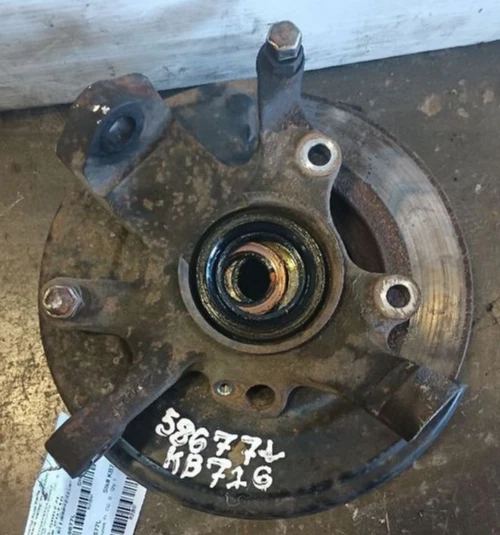 2001-2004 Nissan Frontier Left Driver Spindle Knuckle 4x4 6-Cyl OEM Used Foto 2 de 4