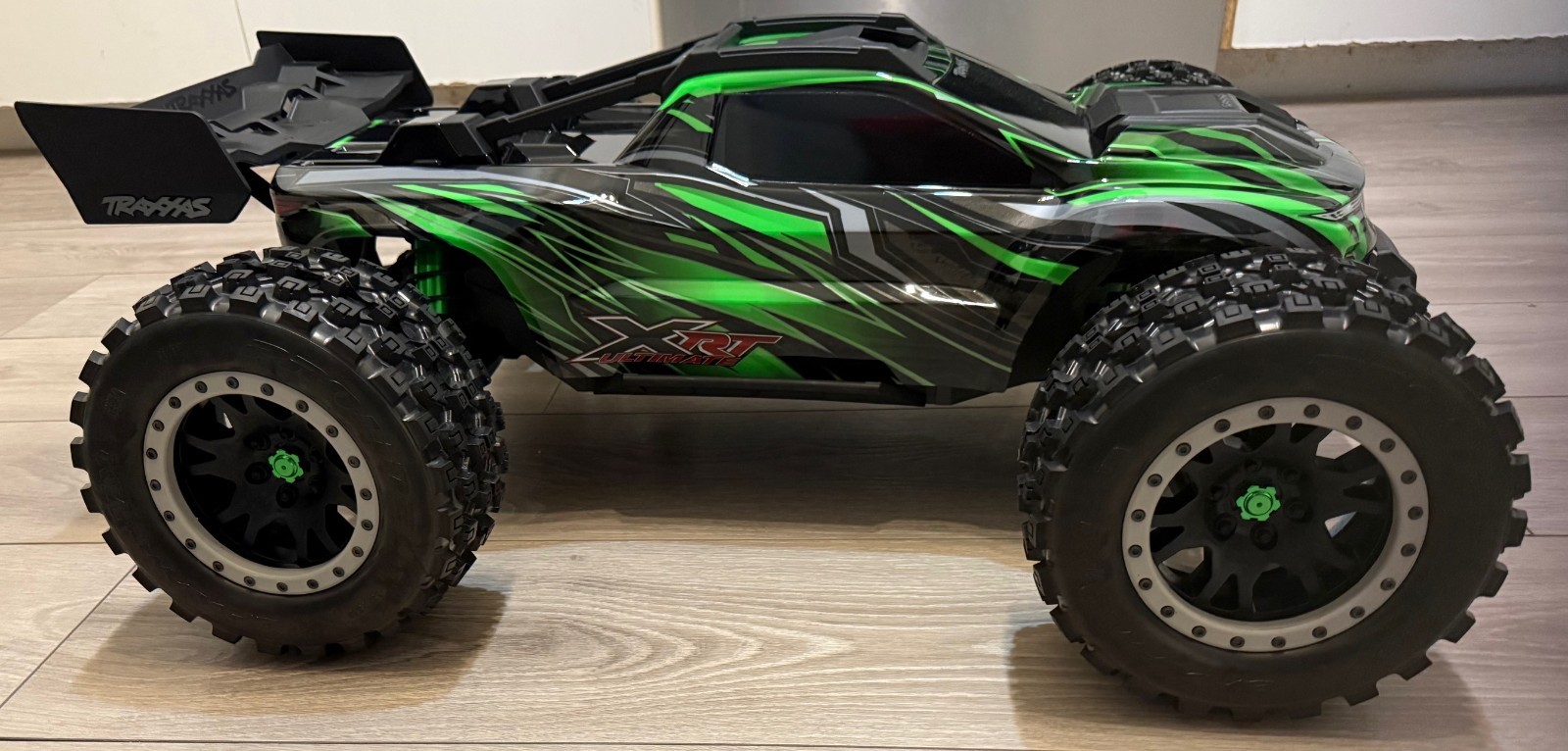 Traxxas XRT Ultimate 8S RTR Castle Creations Monster Truck (Green & Black) NEW