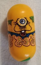 VINTAGE RETIRED SPIN MASTER 2003 MIGHTY BEANZ SERIES 2 NUMBER 102 OCTO-ZEN BEAN