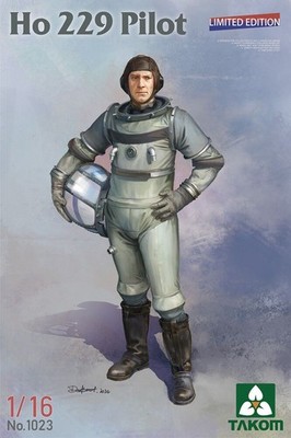 Takom TAK1023 - 1:16 Ho 229 Pilot (Limited edition) - Neu