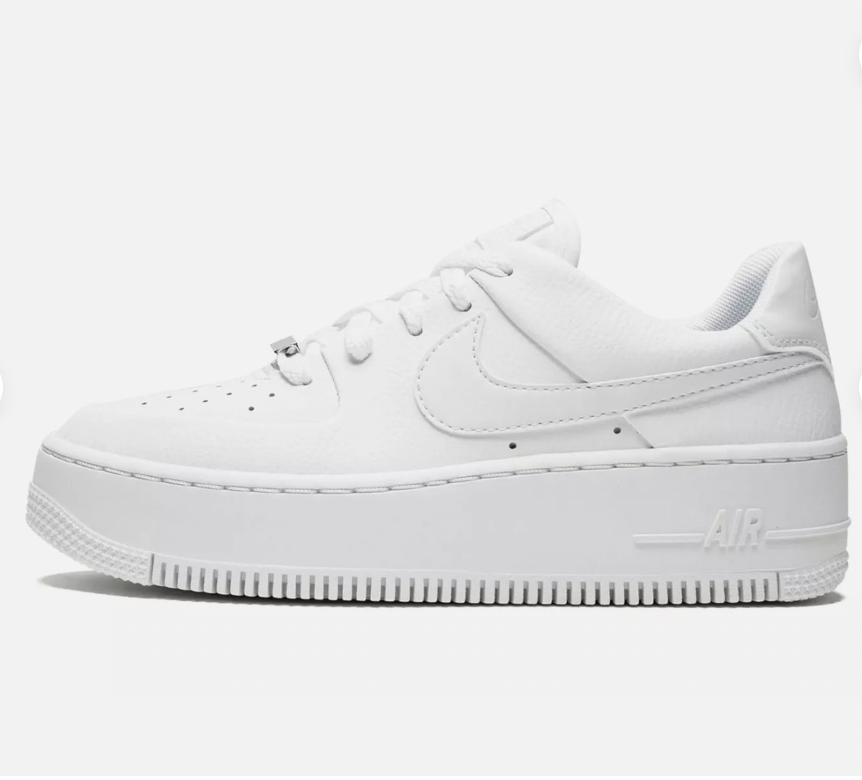 Кроссовки Nike Air Force 1 Sage Low Triple White AR5339-100 размера для женщин