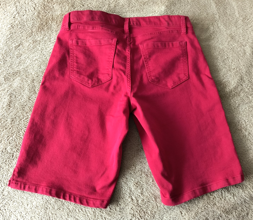 Liz Claiborne Classic Shorts Womens Size 10 Red Denim 10" Inseam 9" Rise - Picture 2 of 8