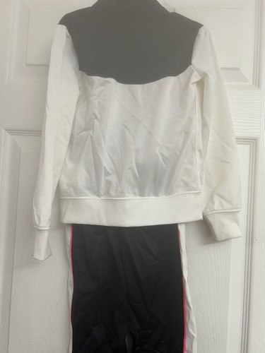 Girls Nike Tracksuit Black/White/Pink Size 6 Jacket Size 5 Pants - Picture 2 of 2
