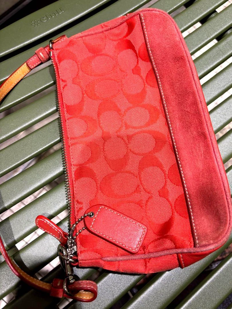 バッグ Rare COACH accessory pouch Pink 6094 Rare COACH accessory pouch Pink 6094 - メルカリ