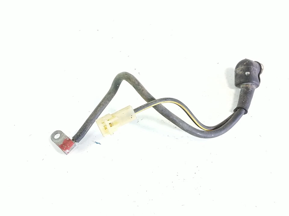 Cable terminal positivo batería 99 00 Kawasaki ZRX1100 Foto 3 de 4