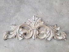 Fleurs Wall Topper Pediment, Over Door Wall Decor Fleur de  Royal King Queen FDL
