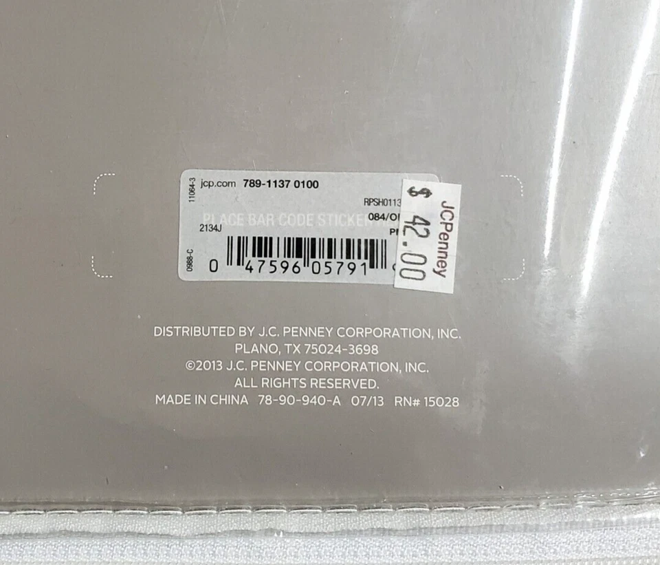 JCP Home Collection A Red Mitchell Table Cloth 60 X 84" New - Image 4 of 4