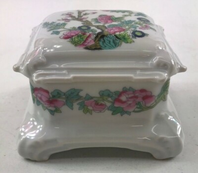 Teissonniere Limoges Trinket/Jewelry box, White, 4'' X 4'' X 2.5''