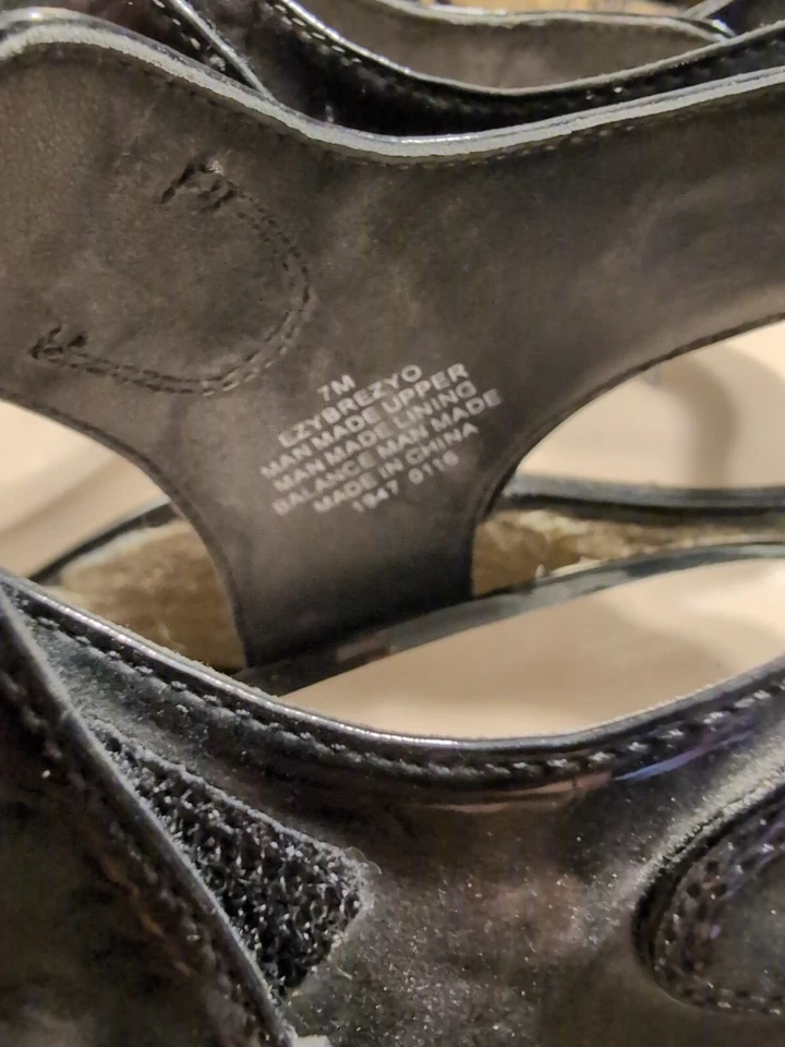 Sandalias cuñas alpargata charol negro Nine West Ezybrezyo talla 7 Foto 4 de 4