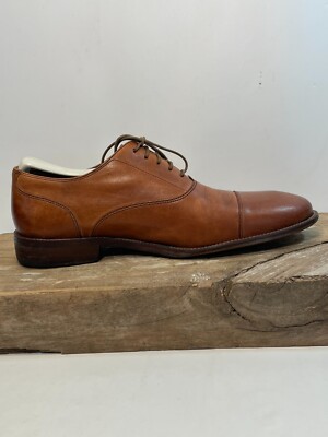Cole Haan Men display picture 3