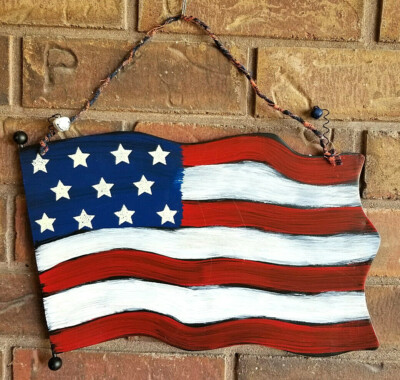 PRIMITIVE, METAL AMERICAN FLAG Wall Hanging