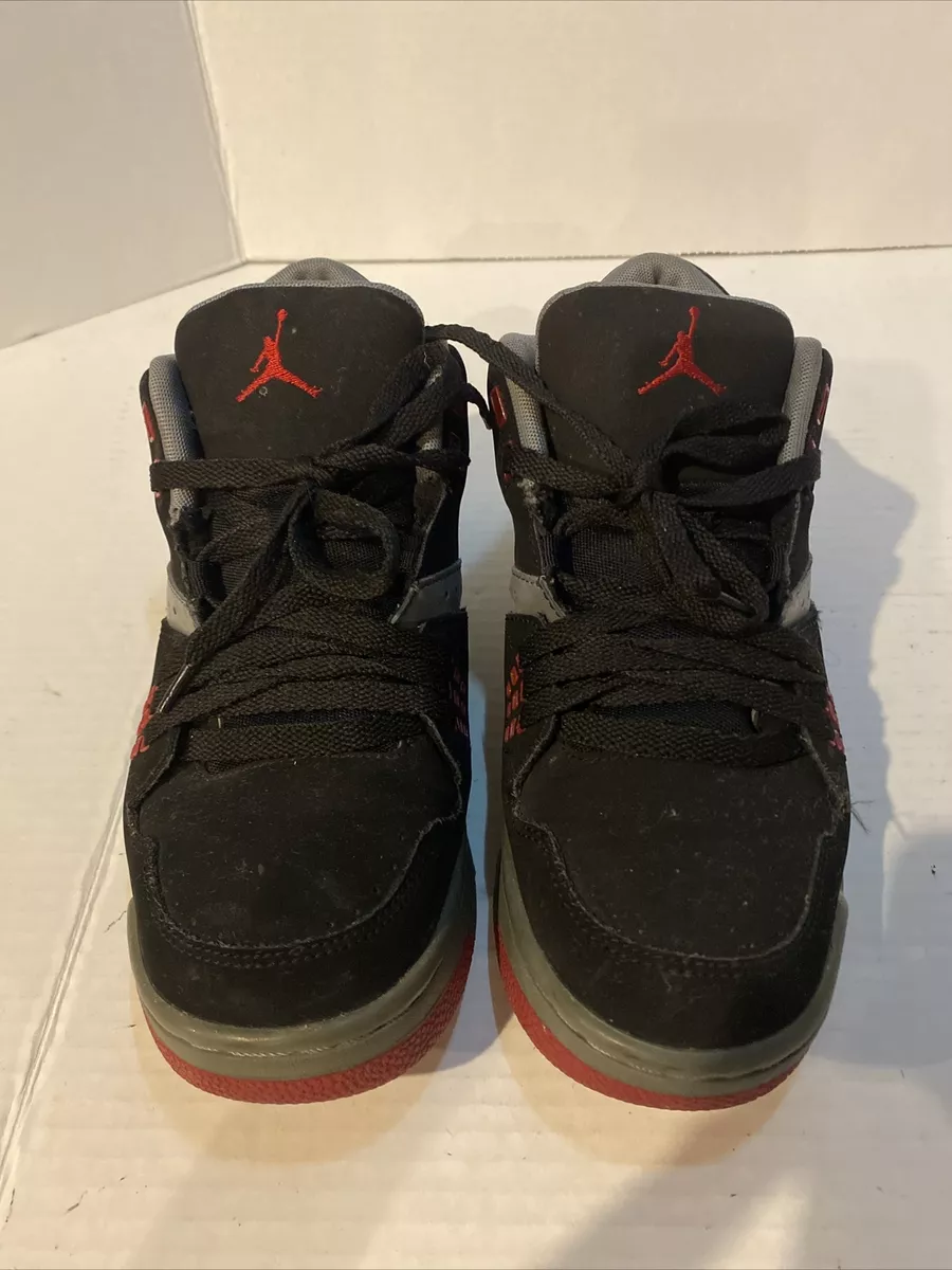 Nike air jordan hotsell flight 23 bred