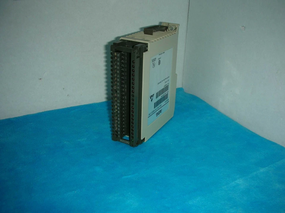 1PC USED Modicon PLC DEO216/AS-BDEO-216 - Image 2 of 3