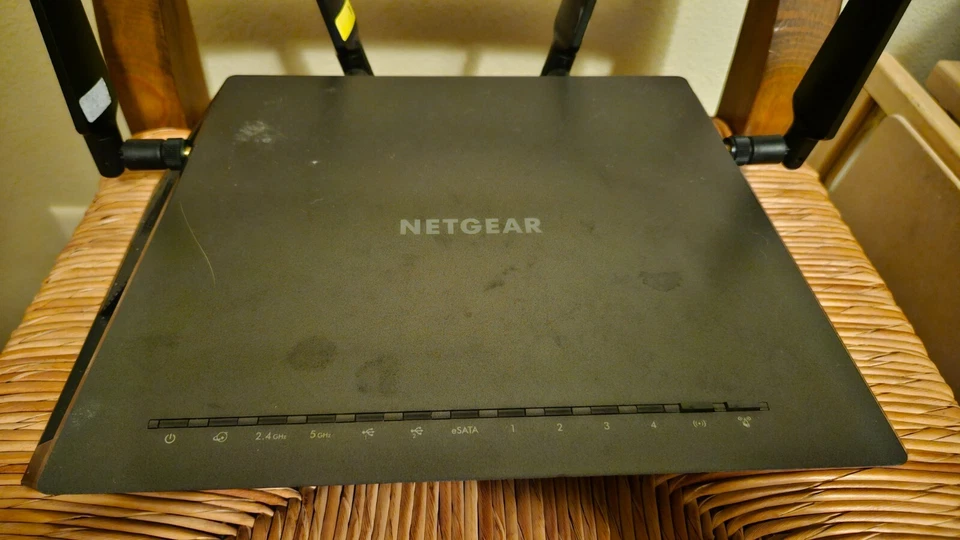 Netgear Nighthawk X4 AC2350 Smart Wifi Router R7500v2 -USED - Image 2 of 3