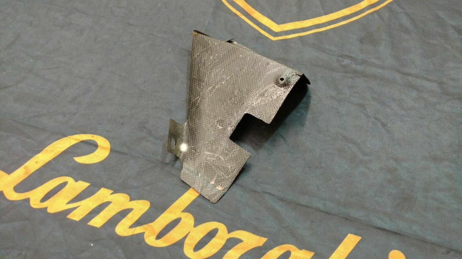 LAMBORGHINI MURCIELAGO LP640 REAR LEFT CARBON ENGINE BAY COVER OEM 418103781A