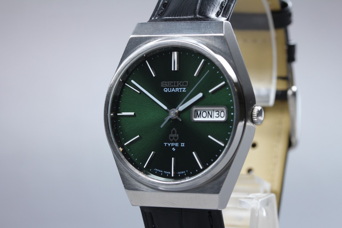 Vintage 1978 Seiko Type II 7546-8230 Day/Date Green Quartz Mens