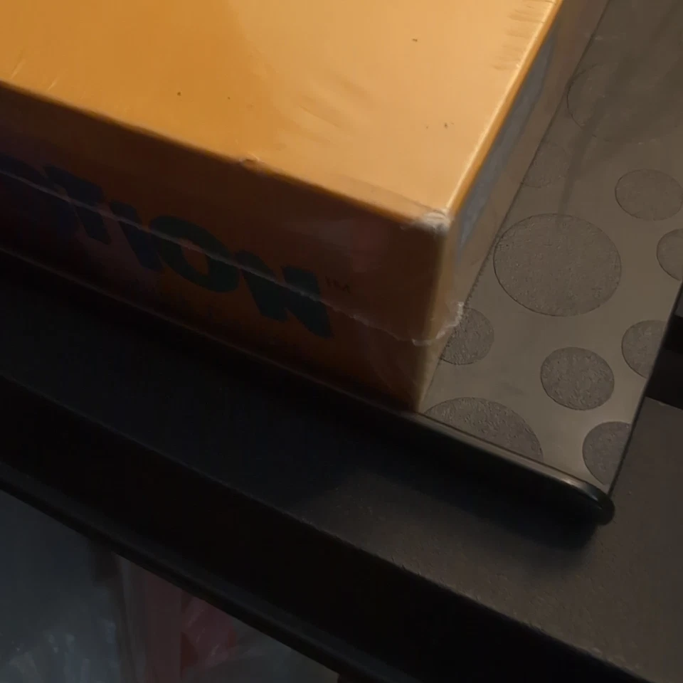 New Commotion Game by Parker Brothers 1990 - Vintage Board Game Sealed - Image 3 of 4