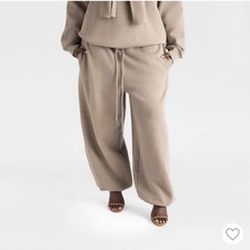 KBB by KAHLANA Women's High-Rise Straight Leg 'The Dwayne Sweats' Pants XLarge