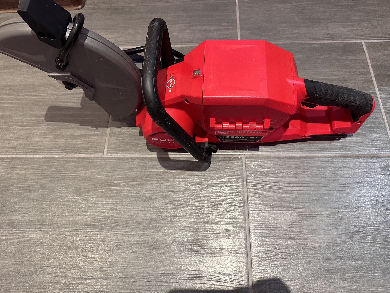 Milwaukee 18V Cordless Fuel Cut Off Saw M18FCOS230 0 Not Working milwaukee-18v-cordless-fuel-cut-off-saw-m18fcos230-0-not-working