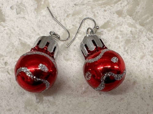 Lot of Christmas Earrings and Pins, Brooches - Picture 3 of 7