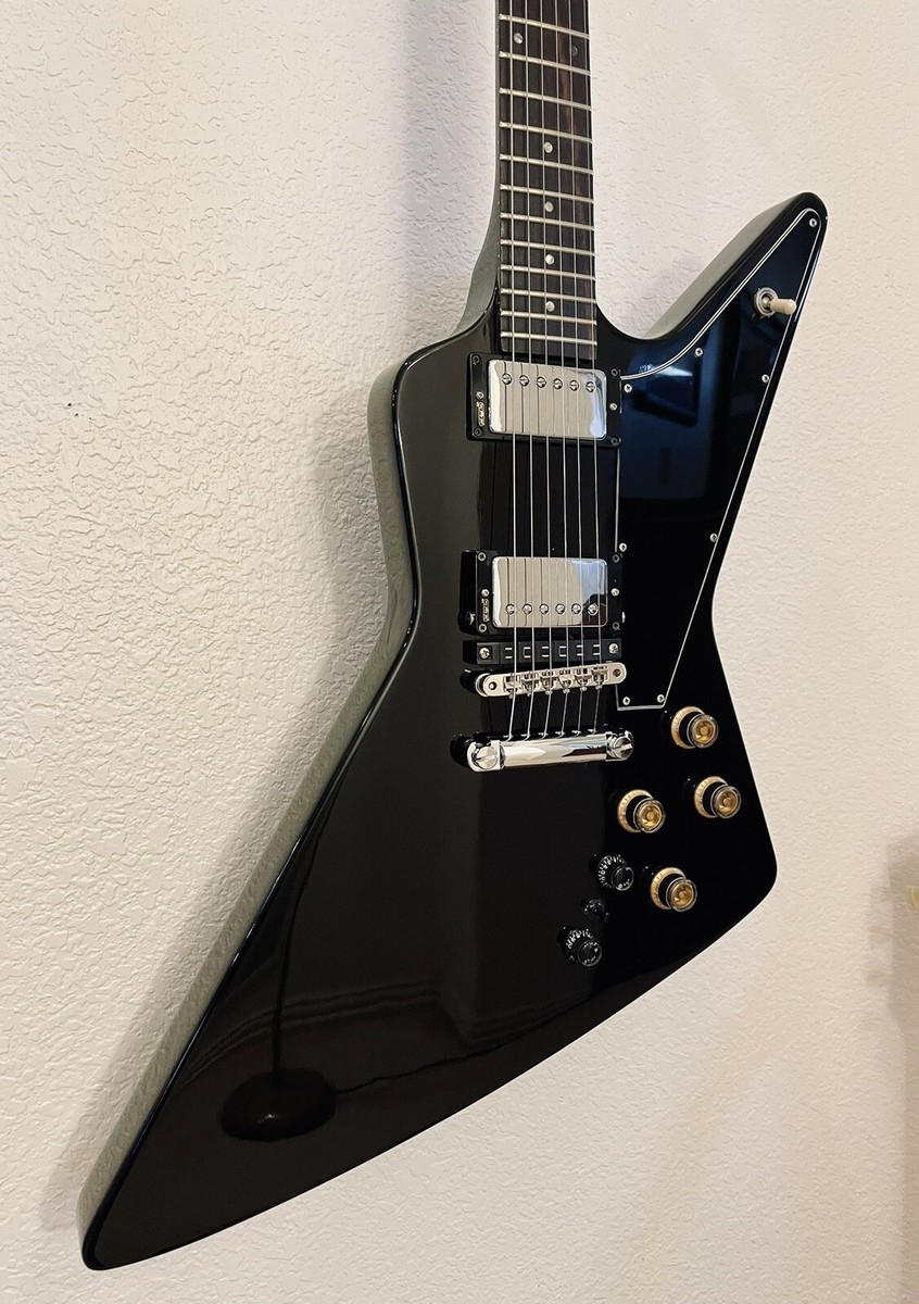 Gibsonセット（概要欄を必ずご確認ください） 1985 Gibson Explorer Custom Shop Roland GR-300 Synthesizer Ready W