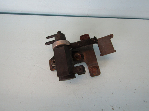 VW Caddy 9K9 9KV 1.9 SDI AYQ Druckwandler Unterdruckventil Umschaltventil