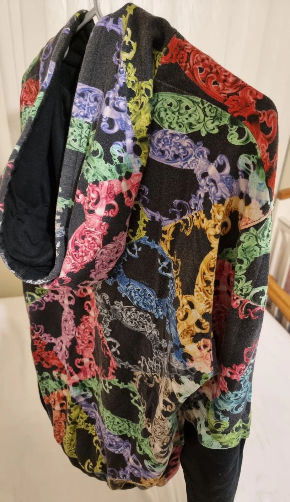 Felpa con cappuccio VERSUS VERSACE da uomo piccola