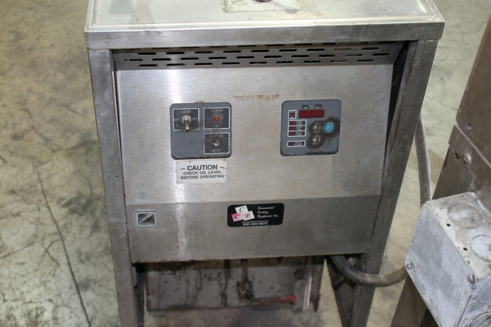 BROASTER Company Commercial Pressure Deep Fryer Model 1800 240V 3PH