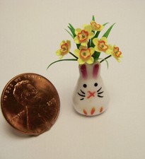 Dollhouse Miniature DAFFODILS IN RABBIT 1:24 & 1:12 Artisan Signed 1 1/8" x 1"