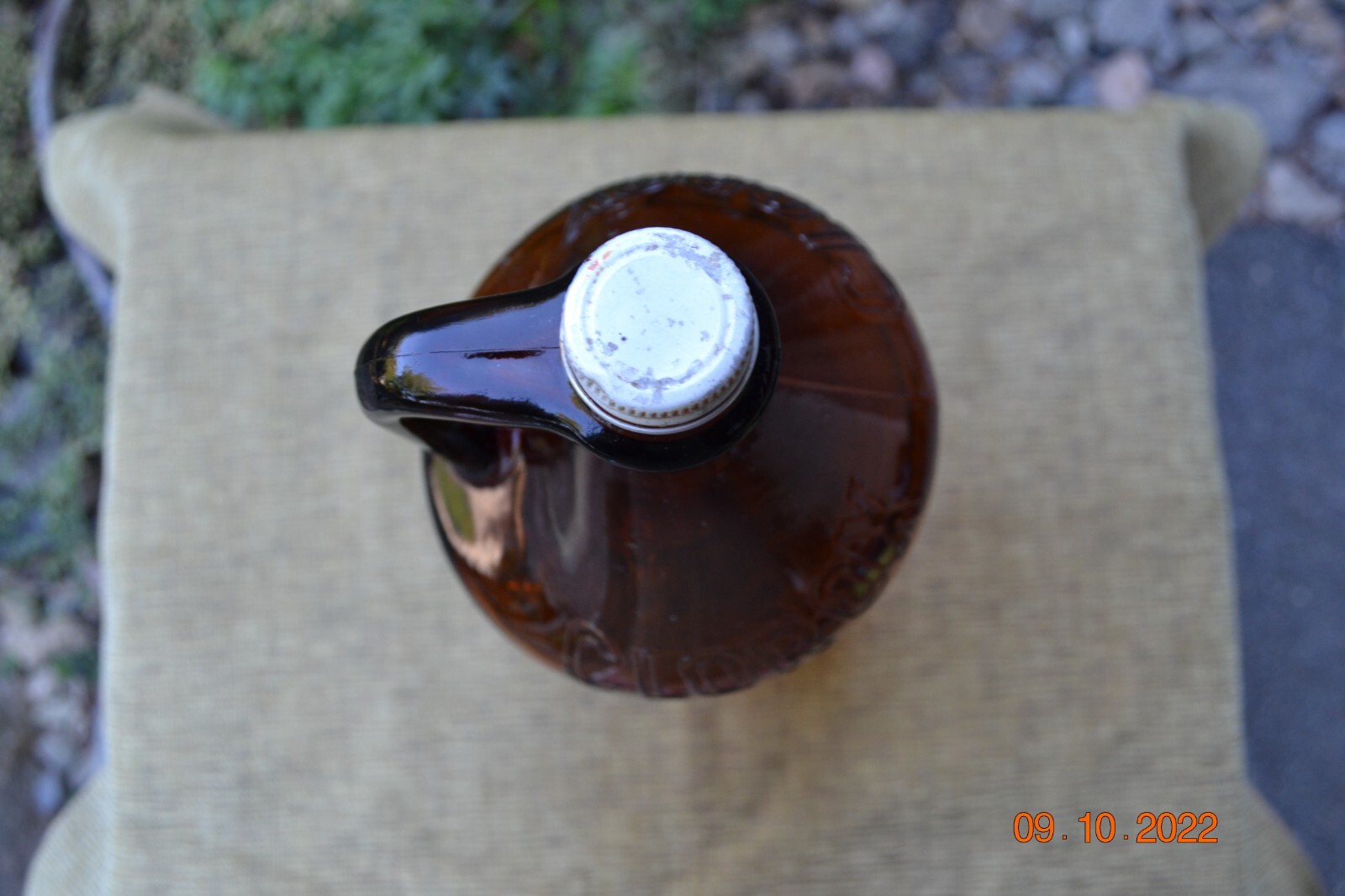 Vintage Amber Glass Clorox Bottle Jug Embossed Handle Half Gallon Cap