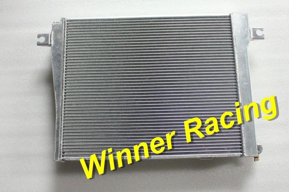 Radiador de aluminio Fit BMW 3 E30 320i 323i 325i 325ix 325e M20 AT 1982-1993 Foto 2 de 4