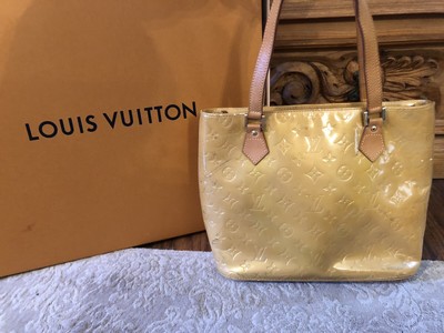 large black backpack mens