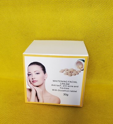 crème glutathione extra fort Crème Glutathione Extra Fort – éclaircissant & Hydratant – SPF5 Pour Visage  & Corps Soin éclaircissant Quotidien