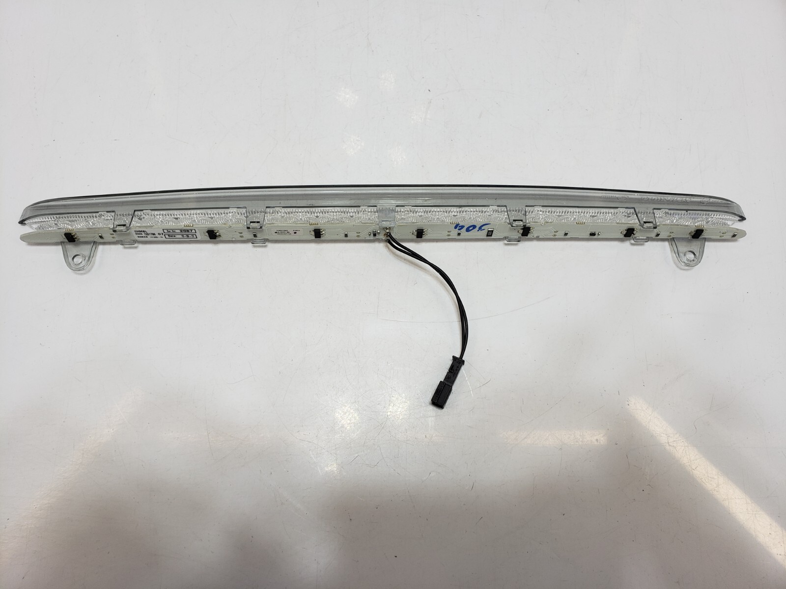 ✅ 10-14 OEM Rolls-Royce Ghost RR4 Rear Center 3rd Third Brake Stop Light Lamp
