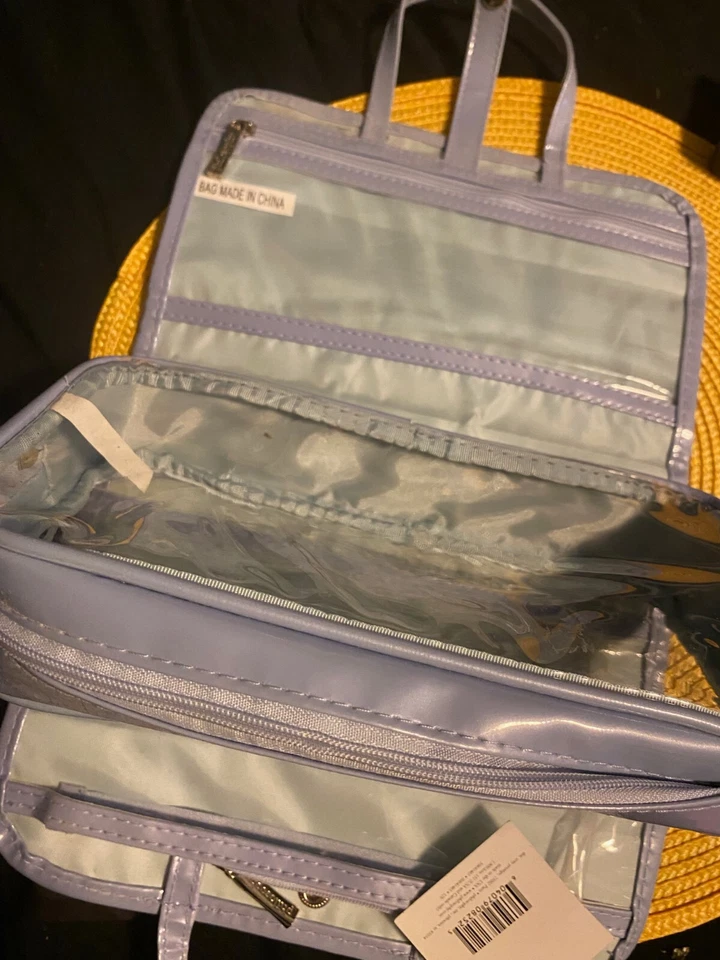 Bolsa de cosméticos Philosophy: Believe In Miracles 10"x7.5"x2" Foto 3 de 4