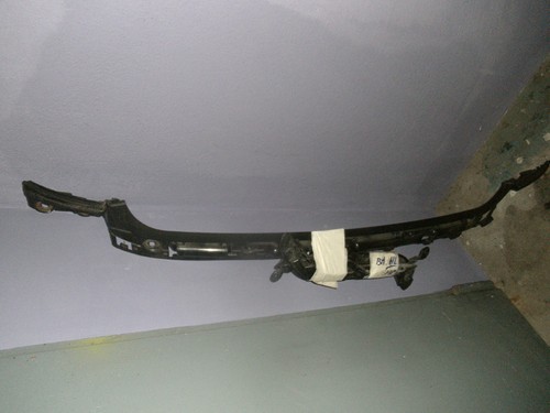 Stoßstangen leisten zum befestige der Stoßstange hinten  BMW 118D 2.0 90kw Bj.06