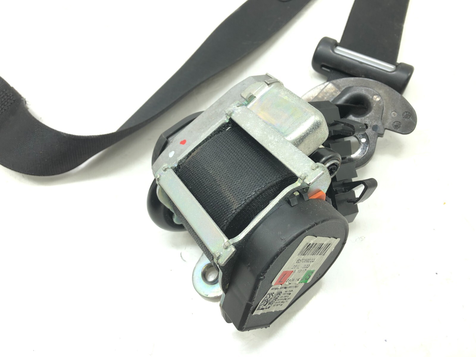 2014-2024 MASERATI GHIBLI SQ4 LEFT DRIVER FRONT SEAT BELT RERTRACTOR OEM.