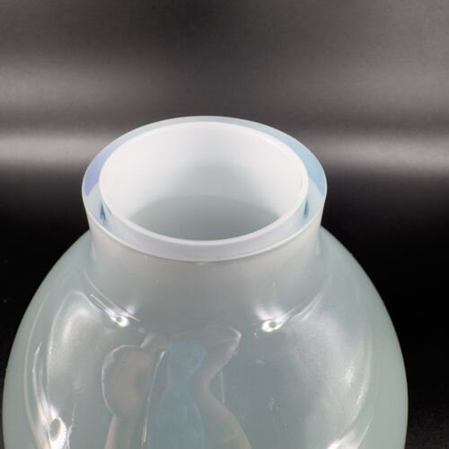 Crate And Barrel Midge Vase Art Glass Made In Poland Cased On White Shiny Blue - 第 7/9 張圖片