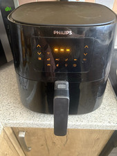 Philips Black Air Fryer Digital Display Timer 8 Programmes Removable Basket