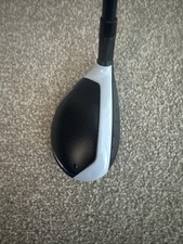 Taylor Made Sim Max 2 Hybrid 22 Degree Stiff Fujikura Shaft-No Head Cover