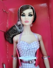 Poppy Parker Beach Babe Basic Fashion Doll Integrity Toys 77201 NRFB