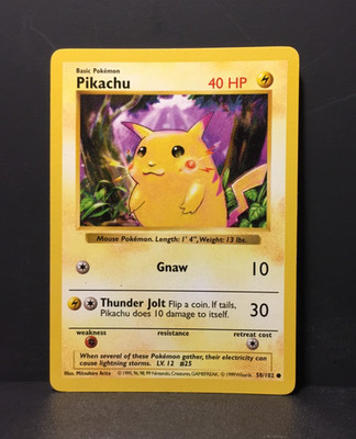Pikachu | Shadowless Base Set | leicht bespielt | Pokemon Karte #1